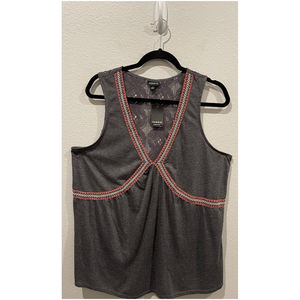 TORRID Grey Pink White Embroidered Tank Top